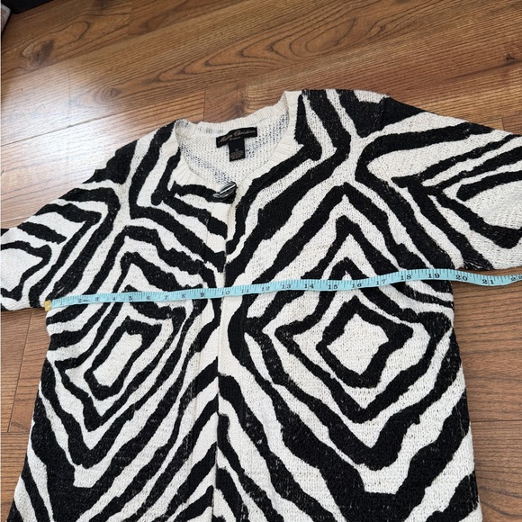 Marisa Christina Black and White Knit Cardigan - Picture 3 of 5